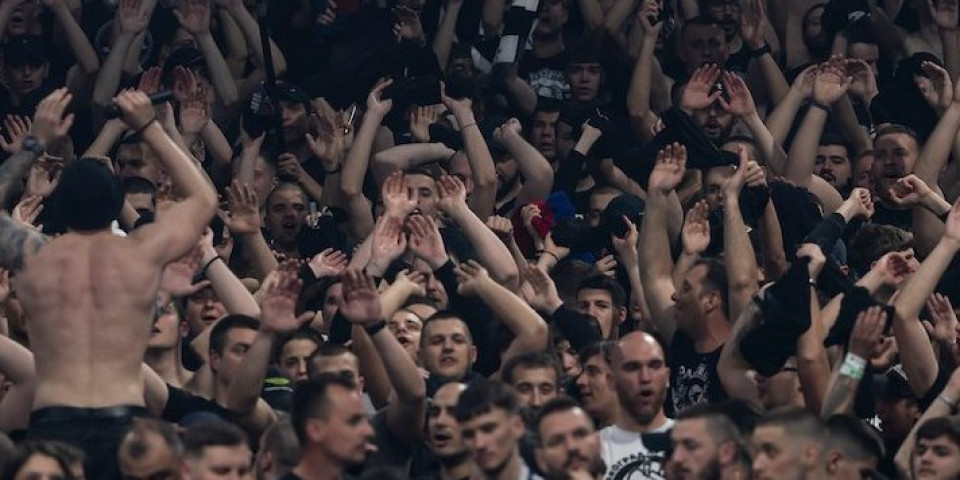 Provokacija Litvanaca! Žalgiris izazvao buru dočekom Partizana! (VIDEO/FOTO)