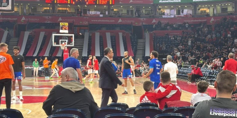 Poznato da li Šejn Larkin igra protiv Crvene zvezde!