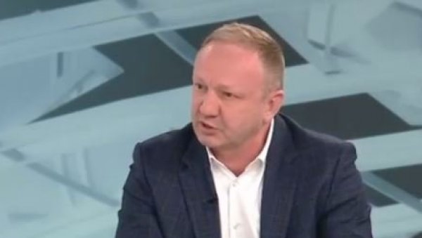 МИНИСТАРСТВО ЗДРАВЉА ОДГОВОРИЛО ЂИЛАСОВЦИМА КОЈИ ШИРЕ ПАНИКУ: Лаж је да деца не могу да дођу на ред за редовну вакцинацију