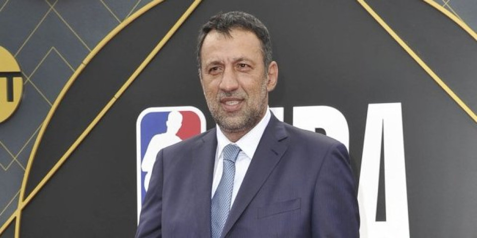 Oglasio se doktor iz Specijalne bolnice: Evo u kakvom stanju je Vlade Divac posle operacije