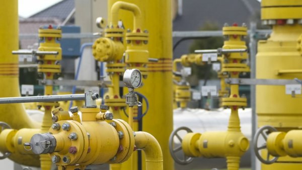 У АУСТРИЈИ ПОНОВО ПОСКУПЉУЈЕ ГАС: Рачуни домаћинстава ове године порасли за неколико стотина евра У АУСТРИЈИ ПОНОВО ПОСКУПЉУЈЕ ГАС: Рачуни домаћинстава ове године порасли за неколико стотина евра