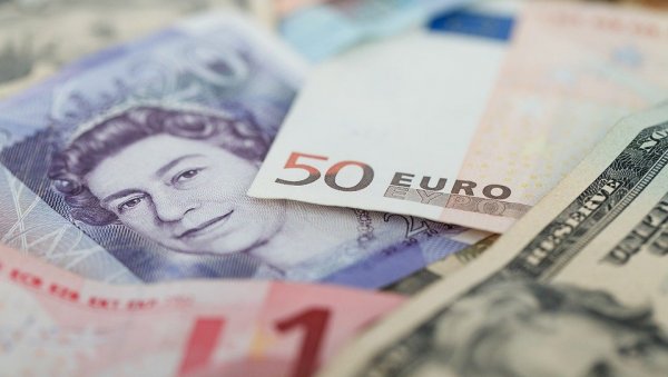 ВОДИЧ ЗА ПАМЕТНУ ИНВЕСТИЦИЈУ: Како да као почетници ивестирате у 2026. години