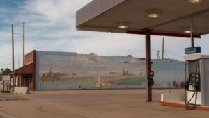 DIVLjAJU CENE BENZINA U SAD:  Trenutno na najvišem nivou u poslednjih 11 meseci