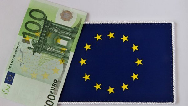 ЕУ СЕ СЛОЖИЛА ДА СПРОВЕДЕ ТРГОВИНСКИ СПОРАЗУМ СА САД: Смањују се царине, циљ - стабилнији економски односи